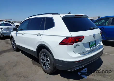 2019 Volkswagen Tiguan 2.0T Se/2.0T Sel/2.0T Sel R-Line/2.0T Sel R-Line Black из США, поврежденный, VIN 3VV3B7AX9KM102197